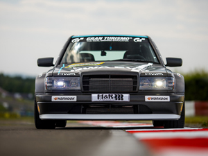HWA AG keert in 2026 terug met de nieuwe HWA EVO, een herinterpretatie van de Mercedes-Benz 190E 2.5-16 Evo II, naar de ADAC 24u Nürburgring.